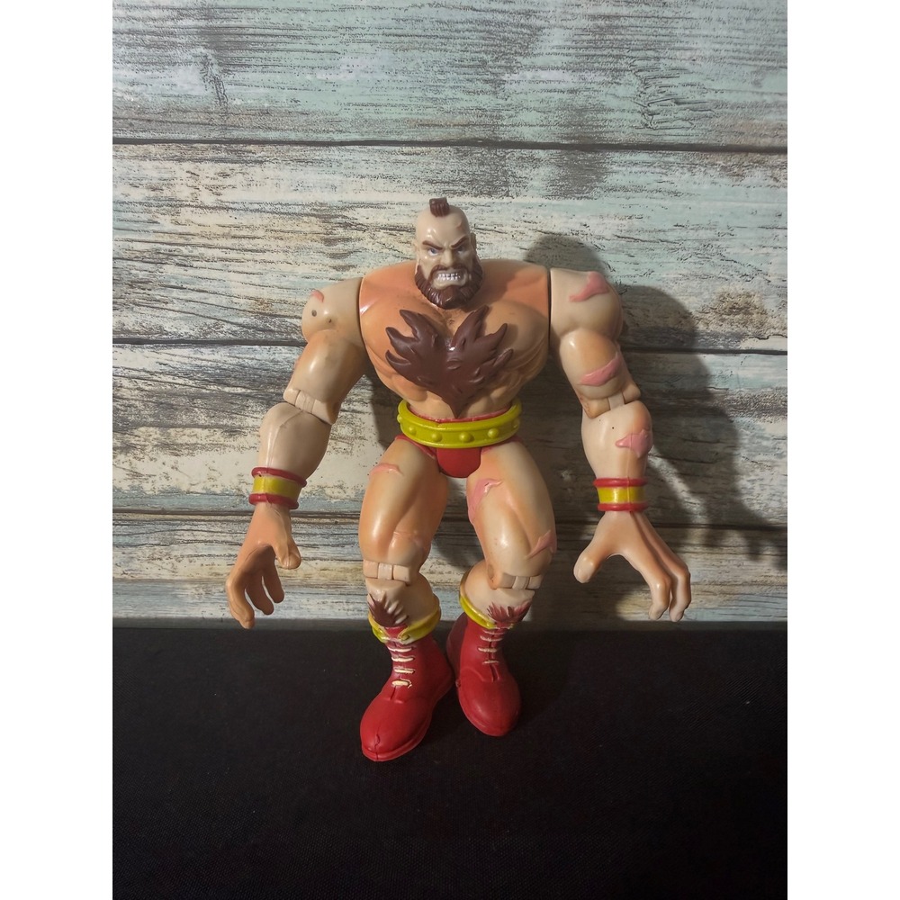 Toy Biz Street Fighter Zangief Action Figure 5" Red Good 1998 Capcom Vintage